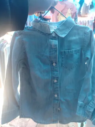 camisa jeans niño Foto