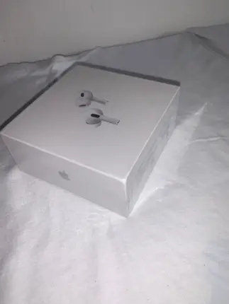 Airpods pro 3   Nuevos y Sellados Foto