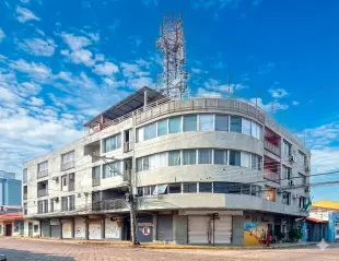 Hotel en venta en Zona Central Foto