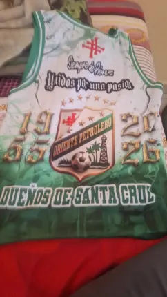 polera good Foto