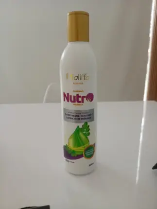 shampoo NUTRO Foto