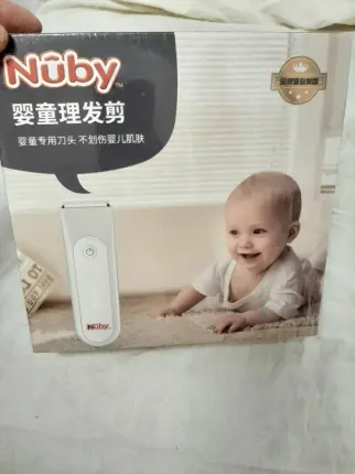 Maquina para cortar el pelo de bebes Foto