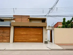 Casa en venta a estrenar!!! Foto