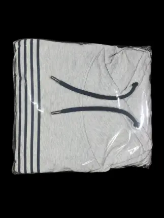 Se vende ropa de segunda mano desde 15bs Foto