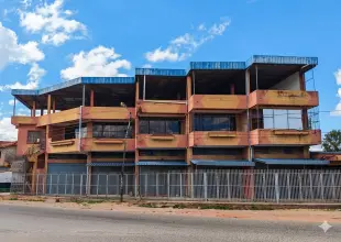 3 Locales comerciales en Alquiler Foto