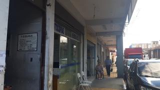 VENDO CASA EN PLENO CENTRO Foto
