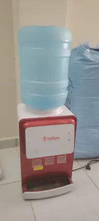 dispensador de agua Foto
