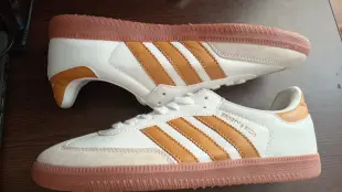 Adidas Samba  Sporty &amp; Rick Foto