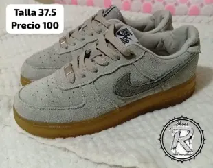 Air Force 1 gris ? Foto