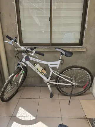bicicleta aro 26 Foto