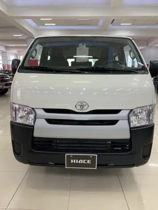 Toyota Hiace techo Normal 2027 Foto