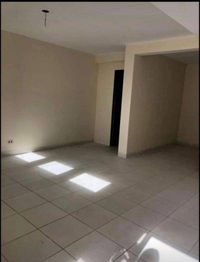 VENTA DE LOCAL COMERCIAL Foto