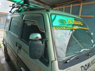 Subaru Domingo modelo 96 Foto