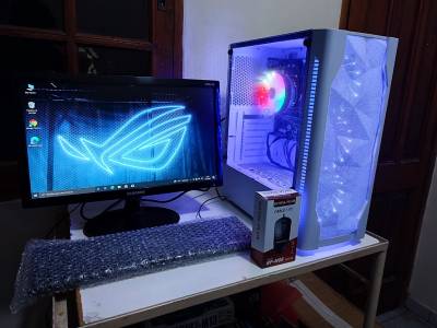 Computadoras de escritorio NUEVAS!! Foto