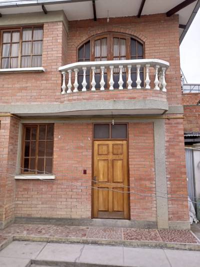 VENDO CASA Foto