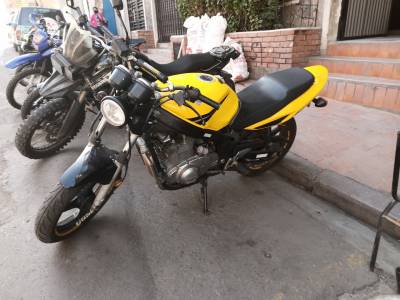 Susuki gs 500 Foto