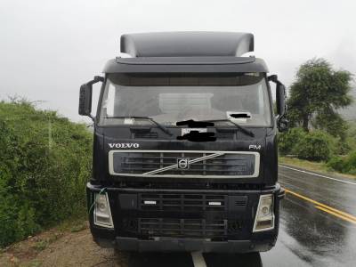 Camión VOLVO FM Foto