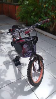 bicicleta para niño aro 16 Foto